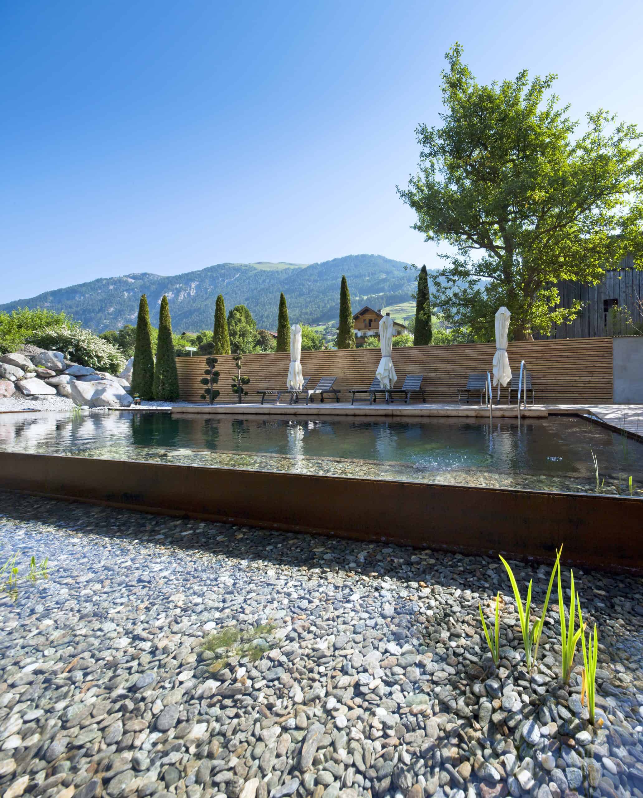 MADRITSCH HOTEL HINTEREGGER POOL SCHWIMMBAD MATREI